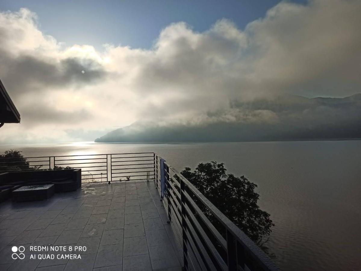 Noah River House Orsova Ngoại thất bức ảnh