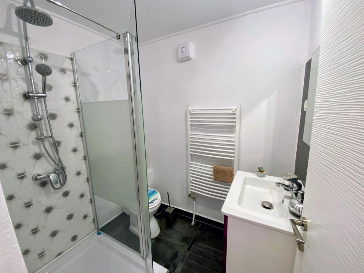 Noah River House Orsova Ngoại thất bức ảnh