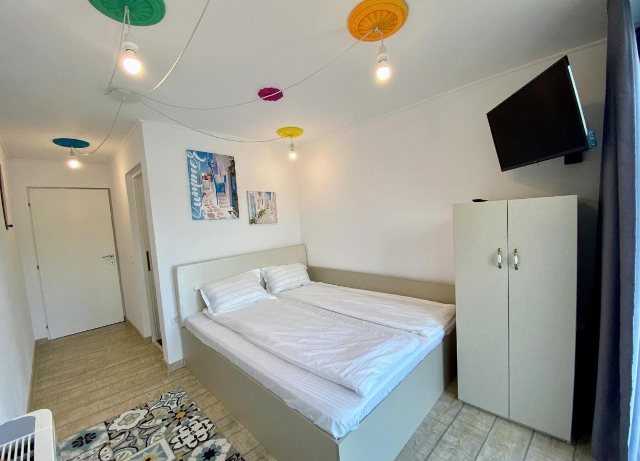 Noah River House Orsova Ngoại thất bức ảnh