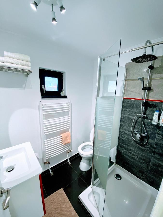 Noah River House Orsova Ngoại thất bức ảnh