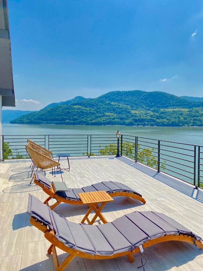 Noah River House Orsova Ngoại thất bức ảnh