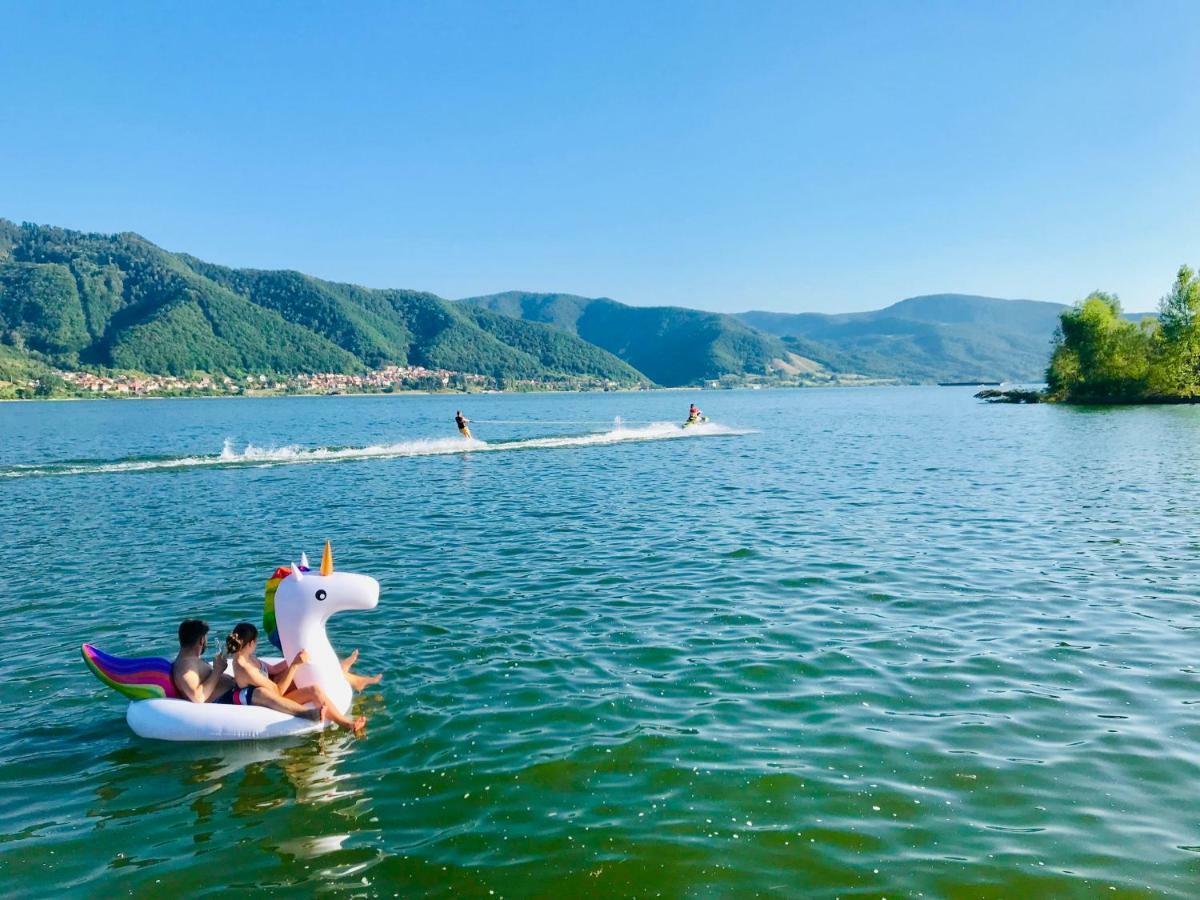 Noah River House Orsova Ngoại thất bức ảnh